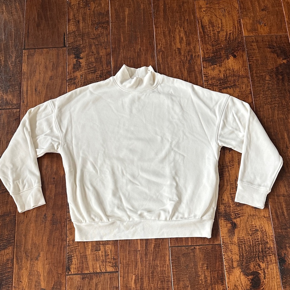 Fabletics Cream Sweatshirt